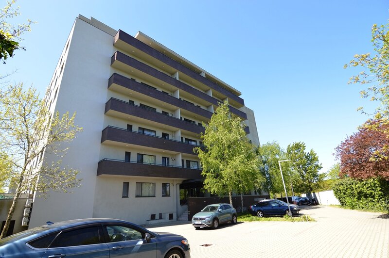 Baneasa, Sisesti